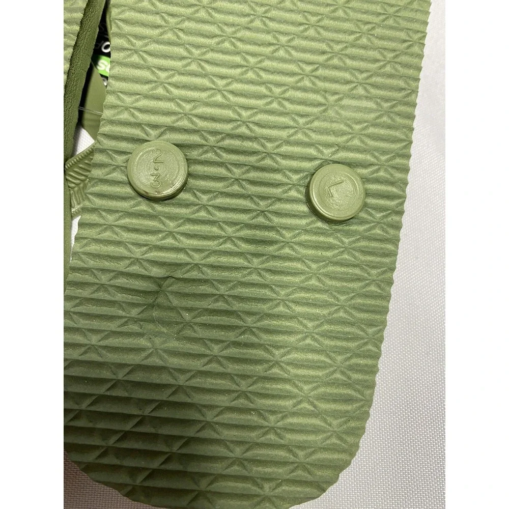 NEW‎ boys green camo flip flops sandals size large 2 - 3